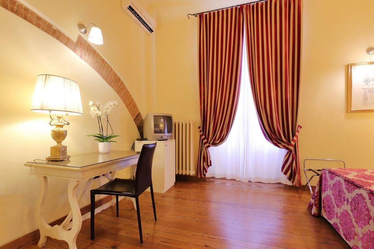 Relais Lavagnini 2*