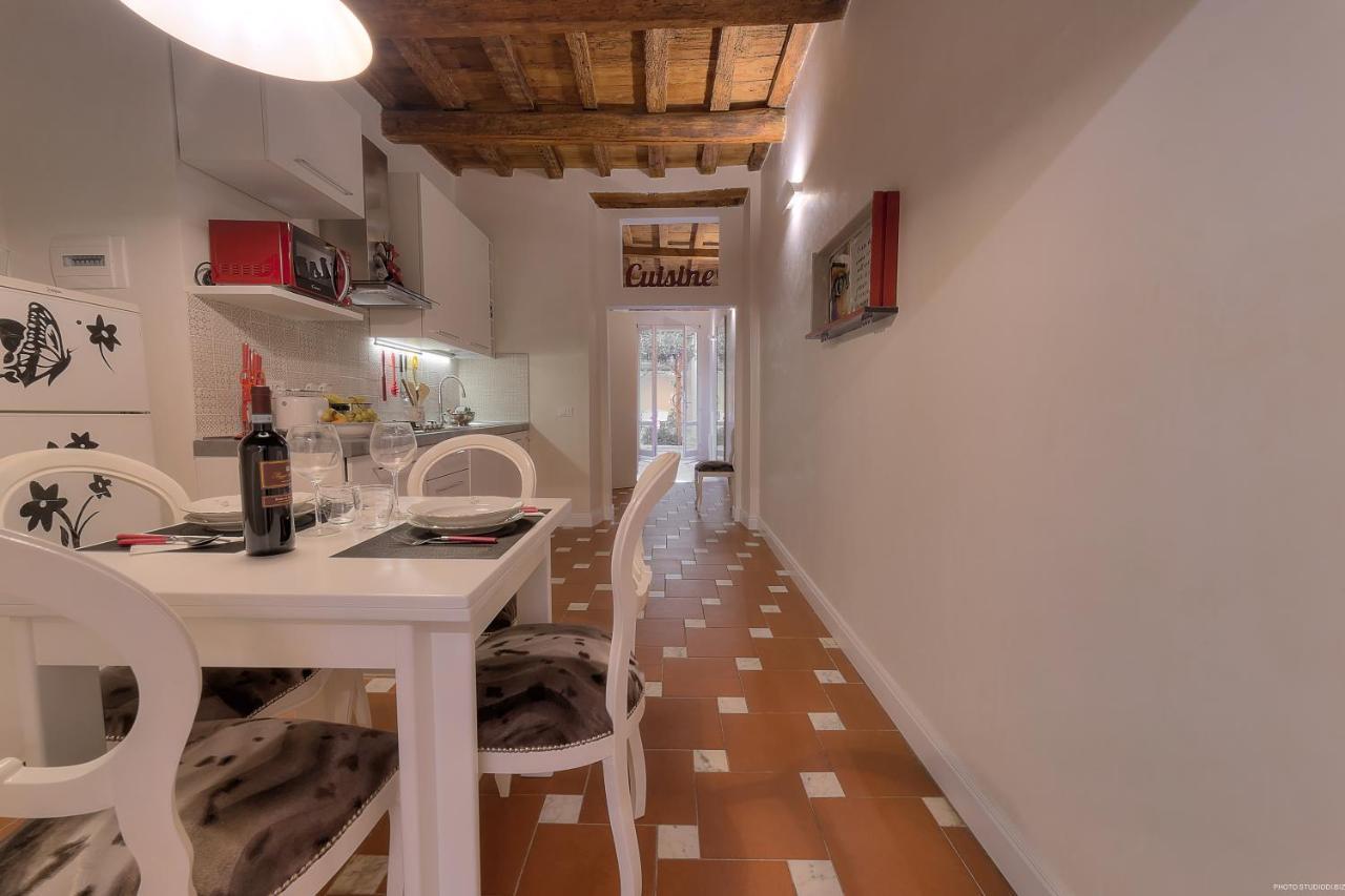 Piazza Del Carmine, Flo Apartment