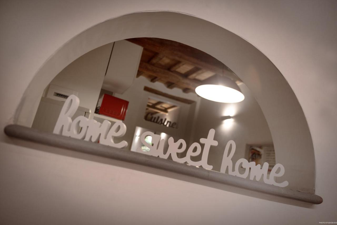 Piazza Del Carmine, Flo Apartment