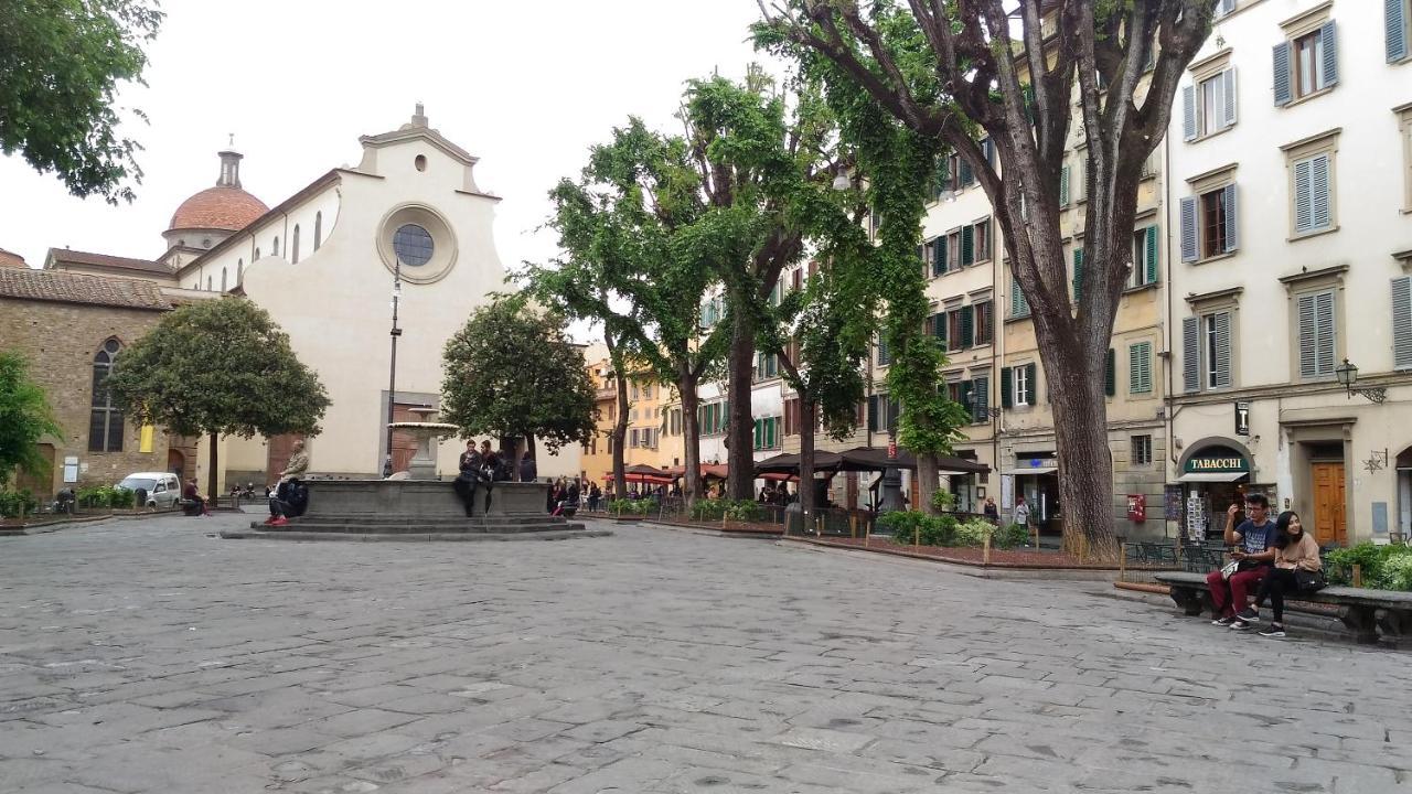 Piazza Del Carmine, Flo Florence