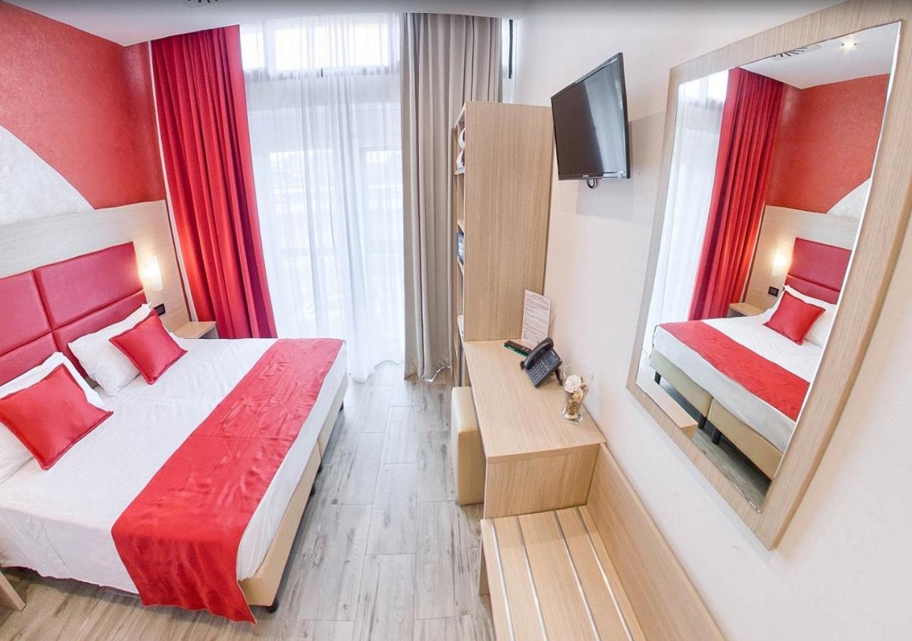 Hotel Luxor 3*