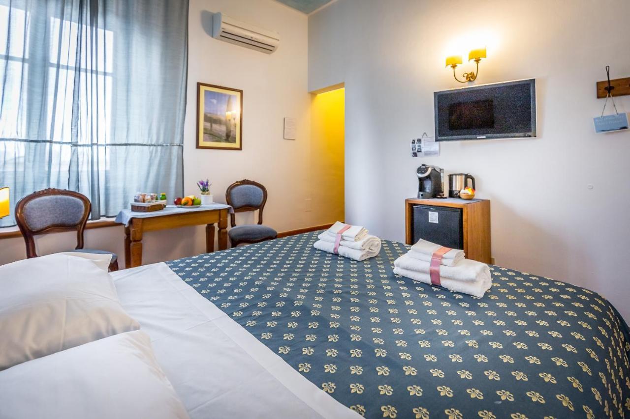 Dimora Altea Bed & Breakfast 3*