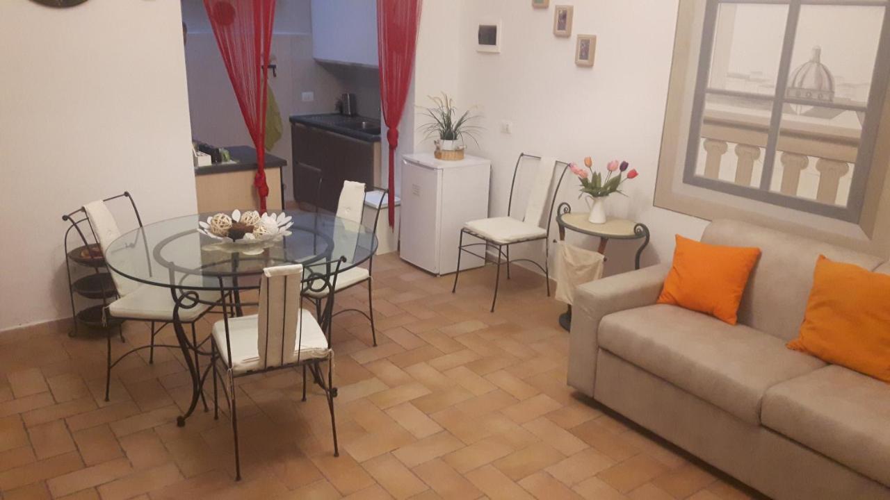 Oblivium 2* Florence
