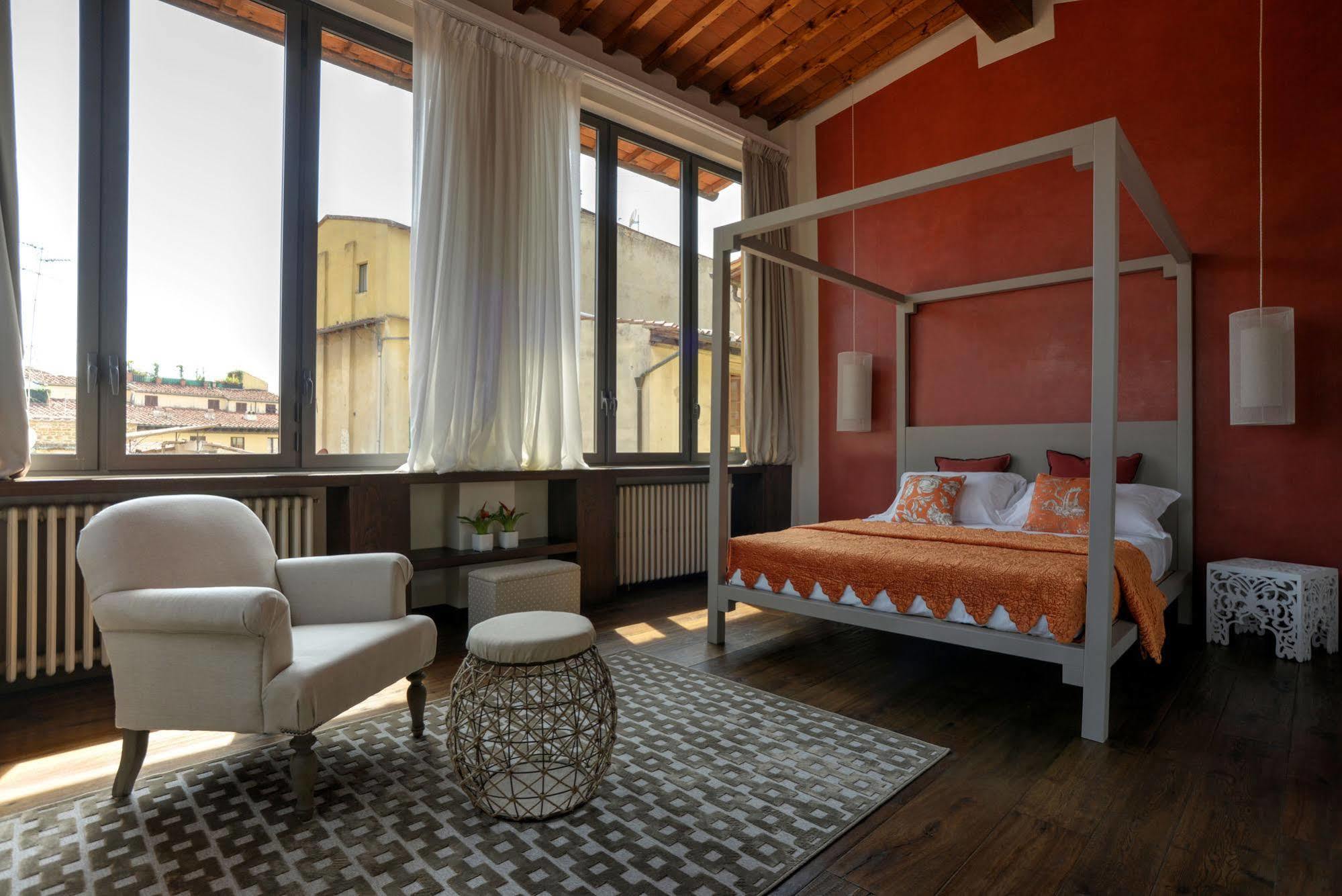 Canto Degli Scali Aparthotel 2*