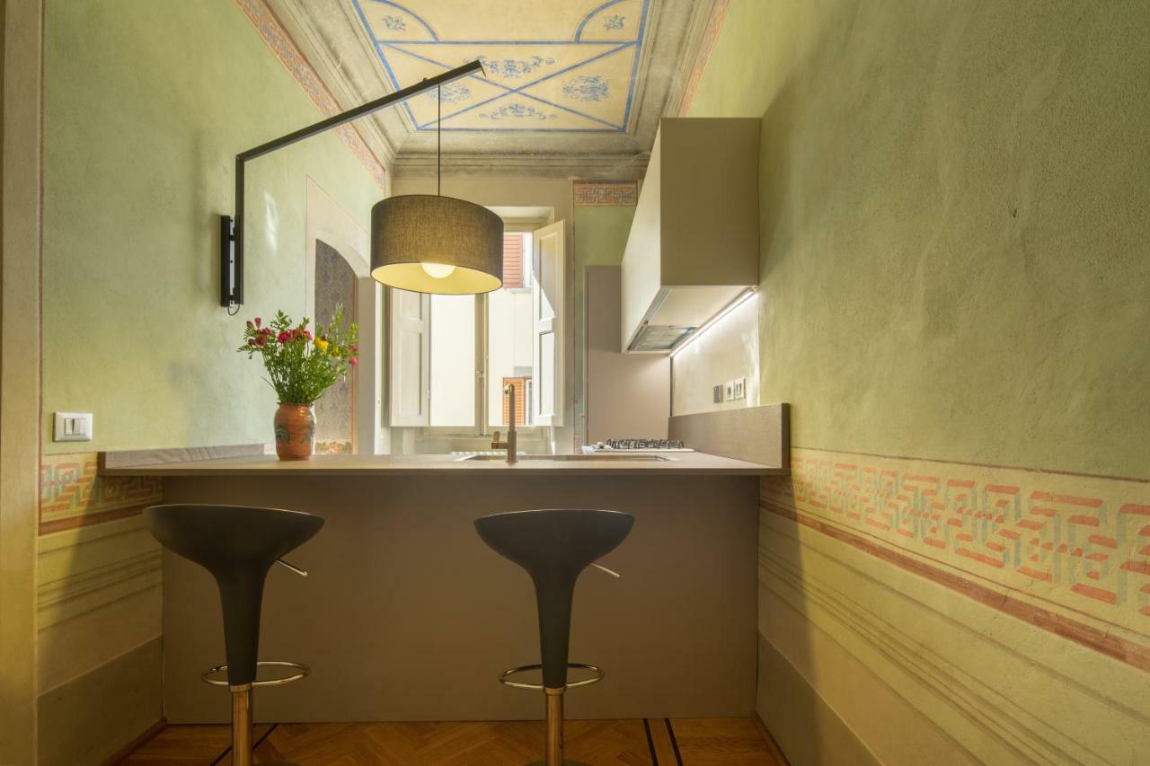 Apartment Romantic Laura