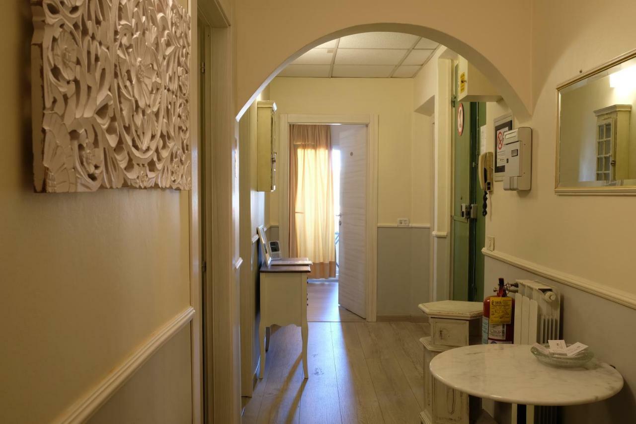 Residenza Le Rondini Guest house Florence