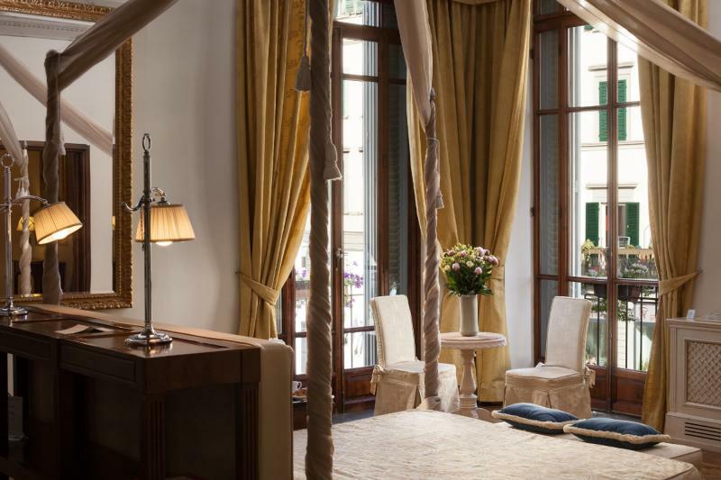 Hotel Executive 4*