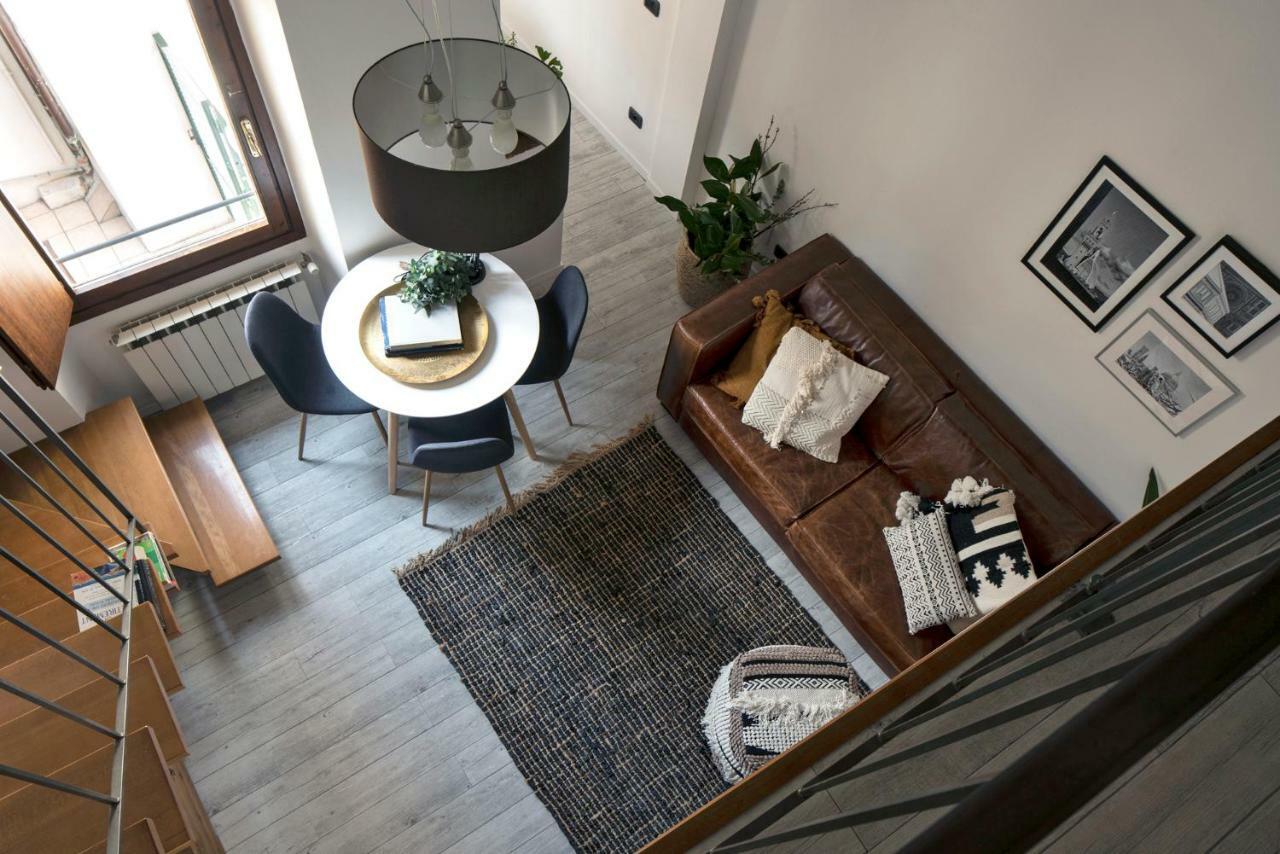 On The Duomo - Super Chic Apartment *