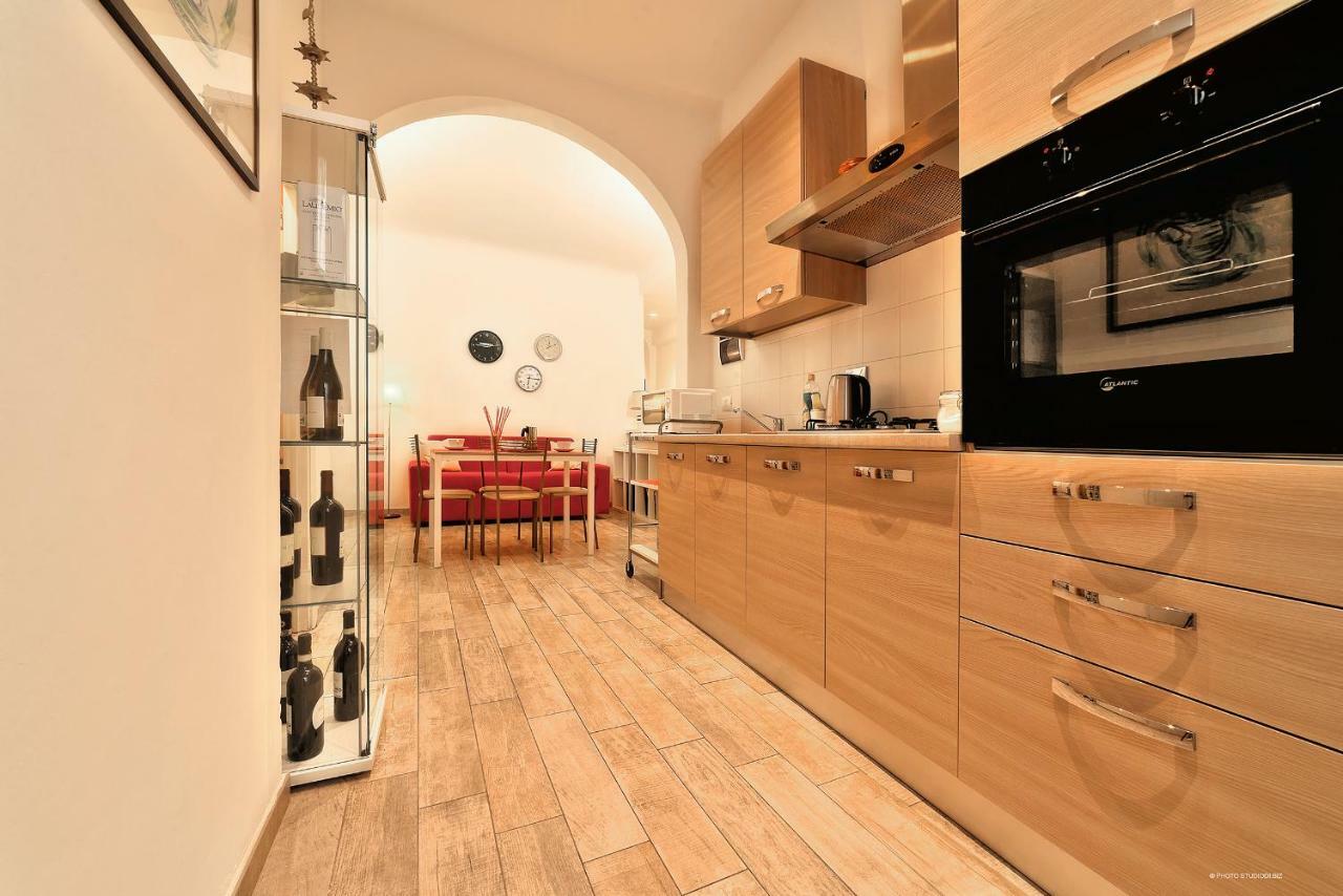 Wine Colorino Apartment