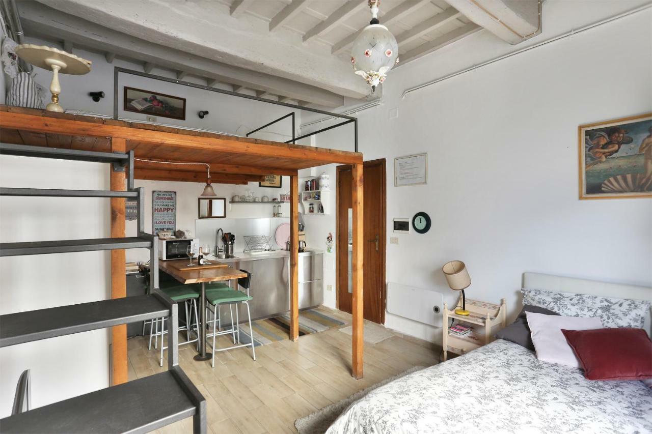 San Frediano Moderno Apartment