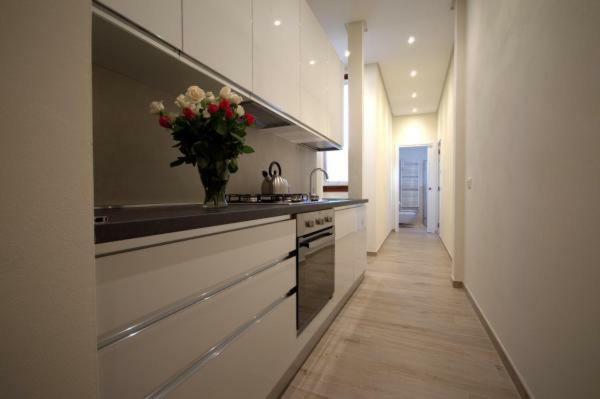 Luxury Via Dei Pilastri Apartment *