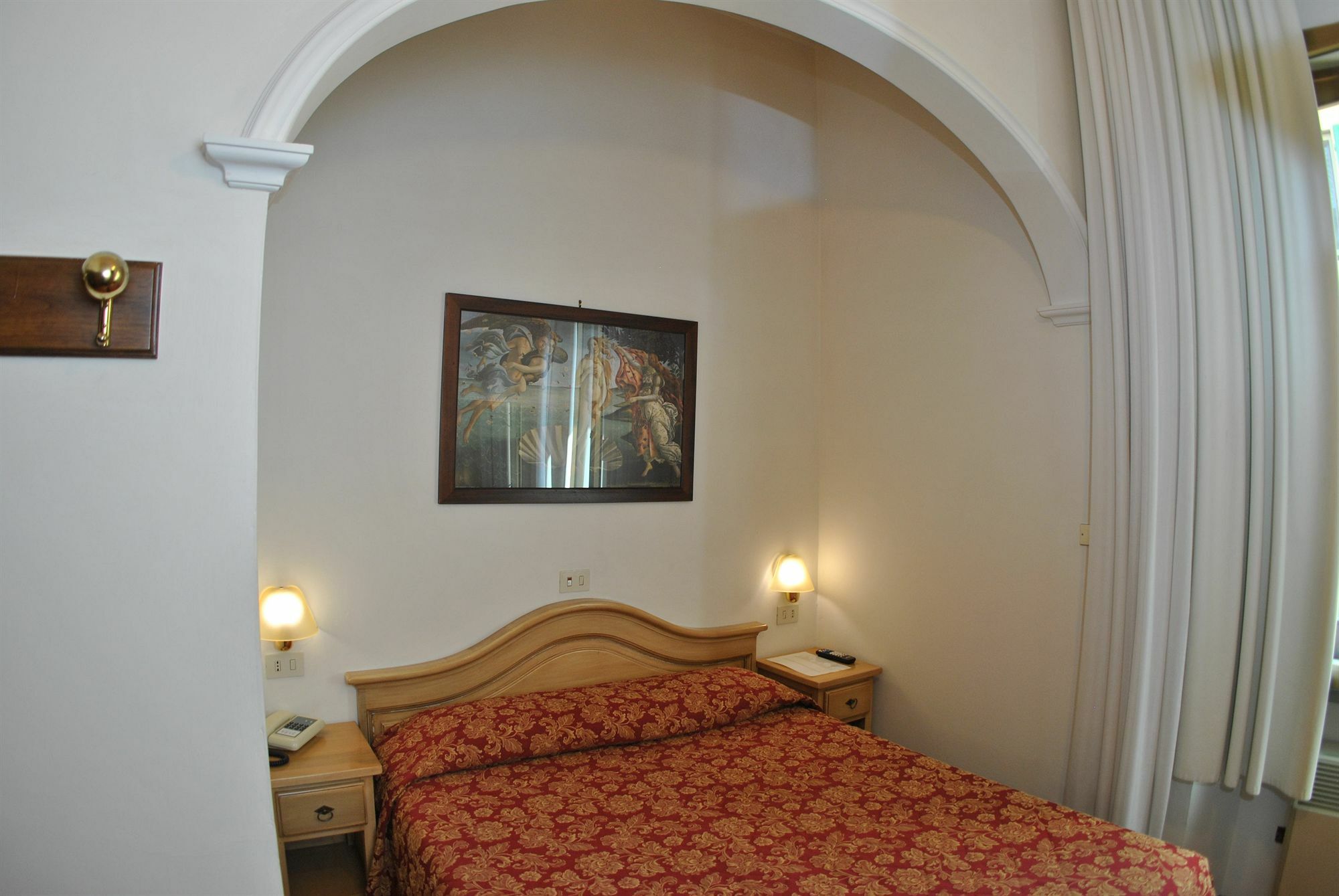 Hotel City Hotel