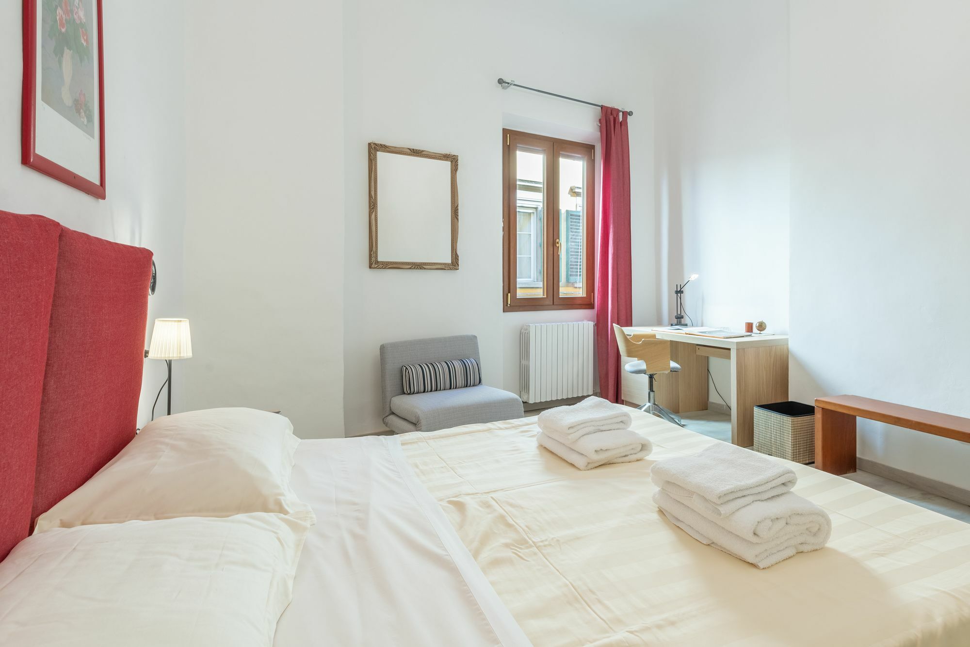 Santo Spirito 2 Bedrooms * Florence