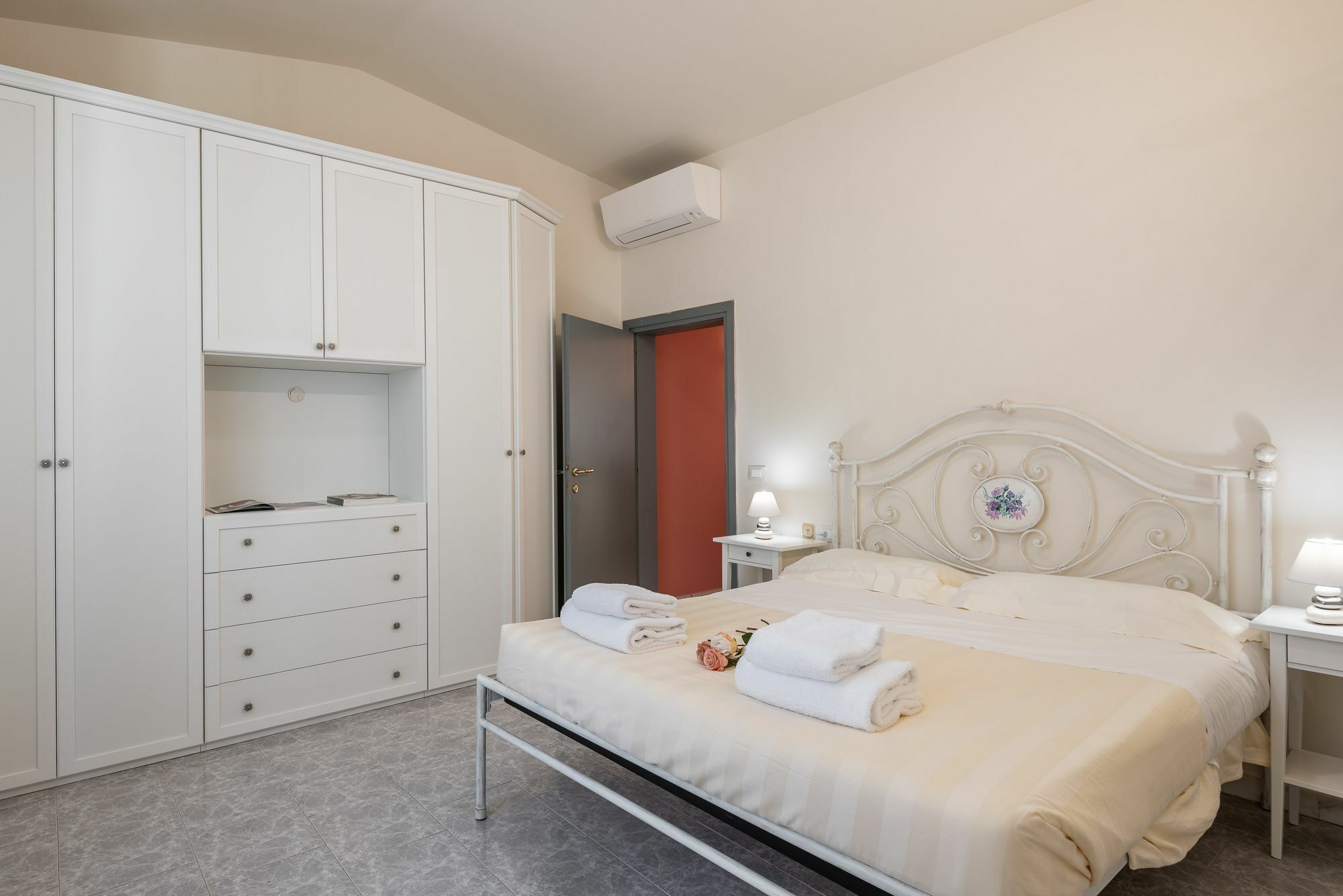 Ognissanti 3 Bedrooms