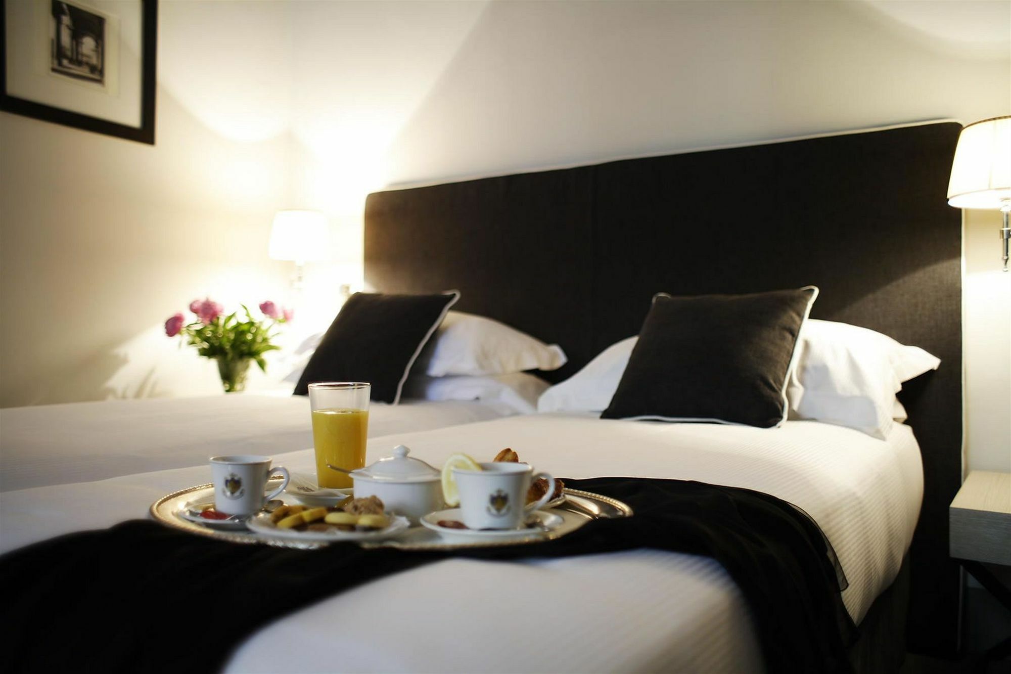 Tornabuoni Collection Residenza D'epoca Aparthotel Florence