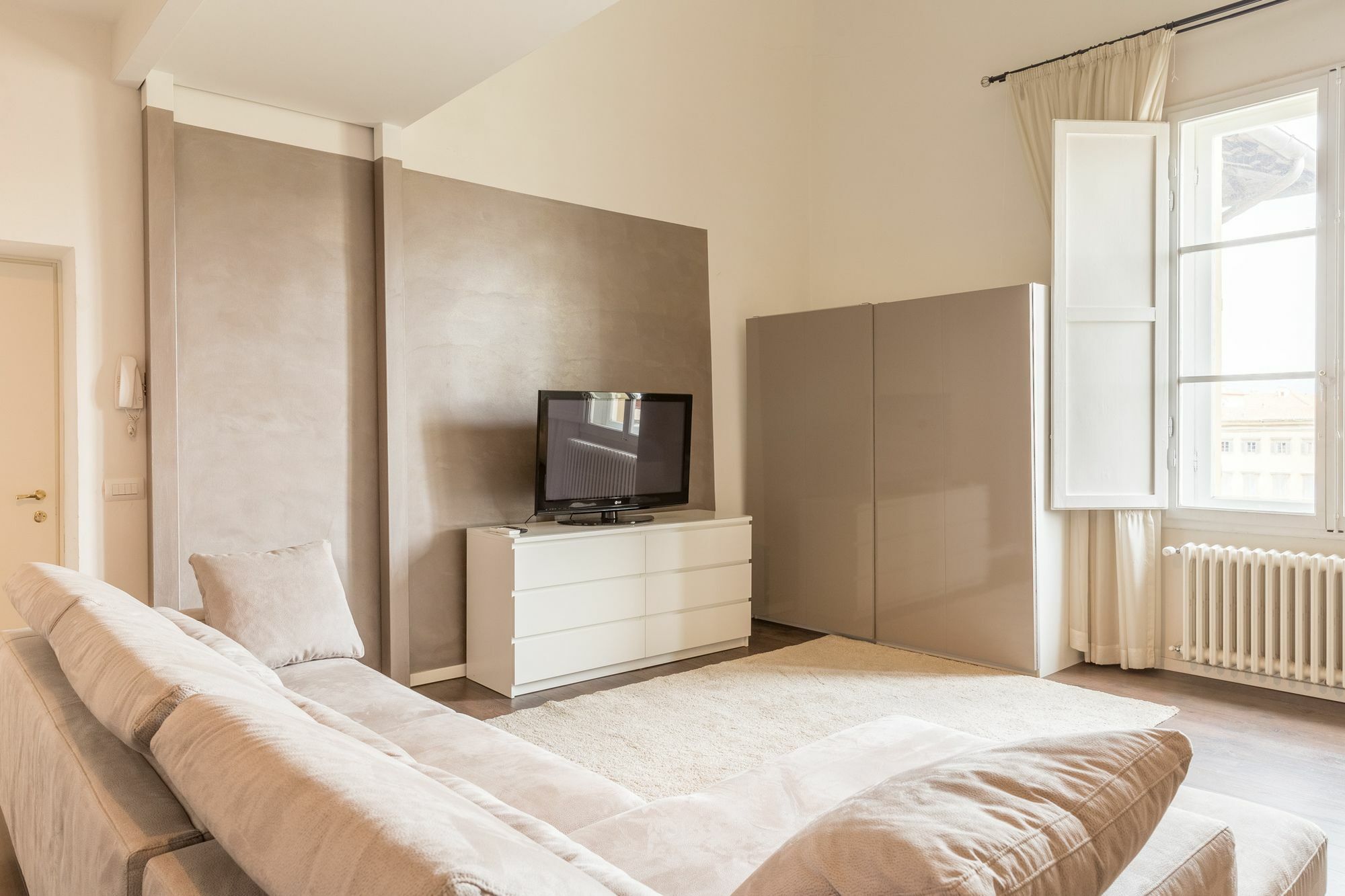 Lovethestylish Oldbridge - Lovetheapartments Apartment