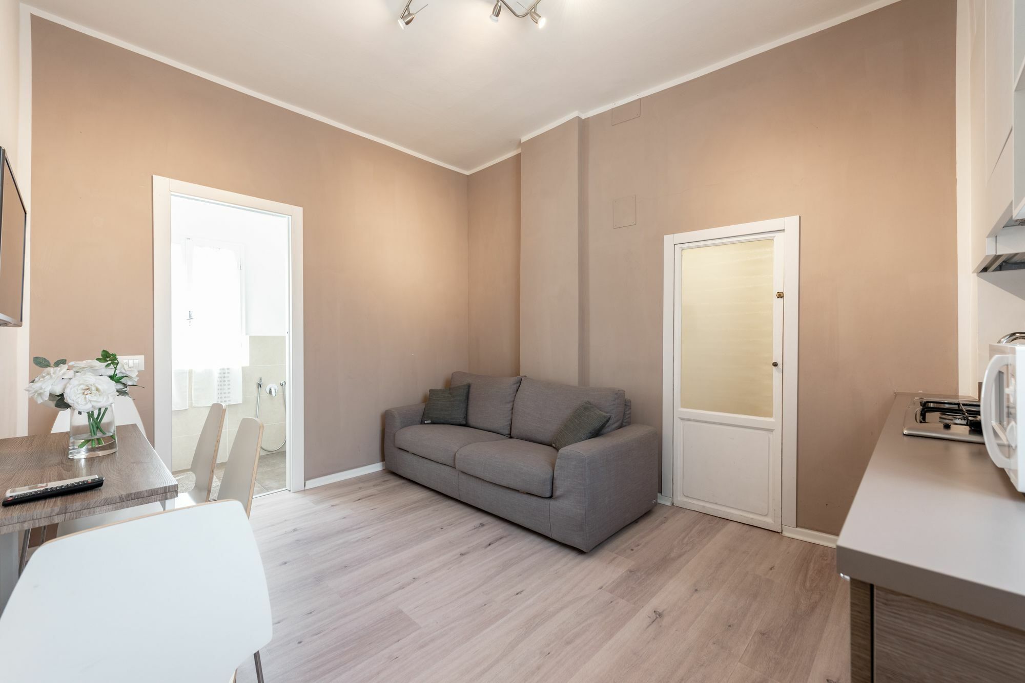 Lovethestylish Oldbridge - Lovetheapartments Apartment Florence