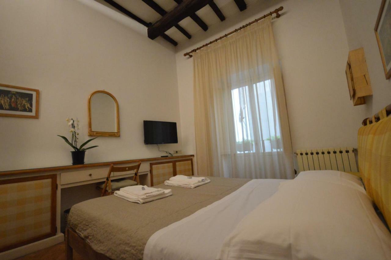 Luxury Via Dei Pilastri Apartment