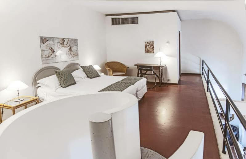 Palazzo Ricasoli 4*