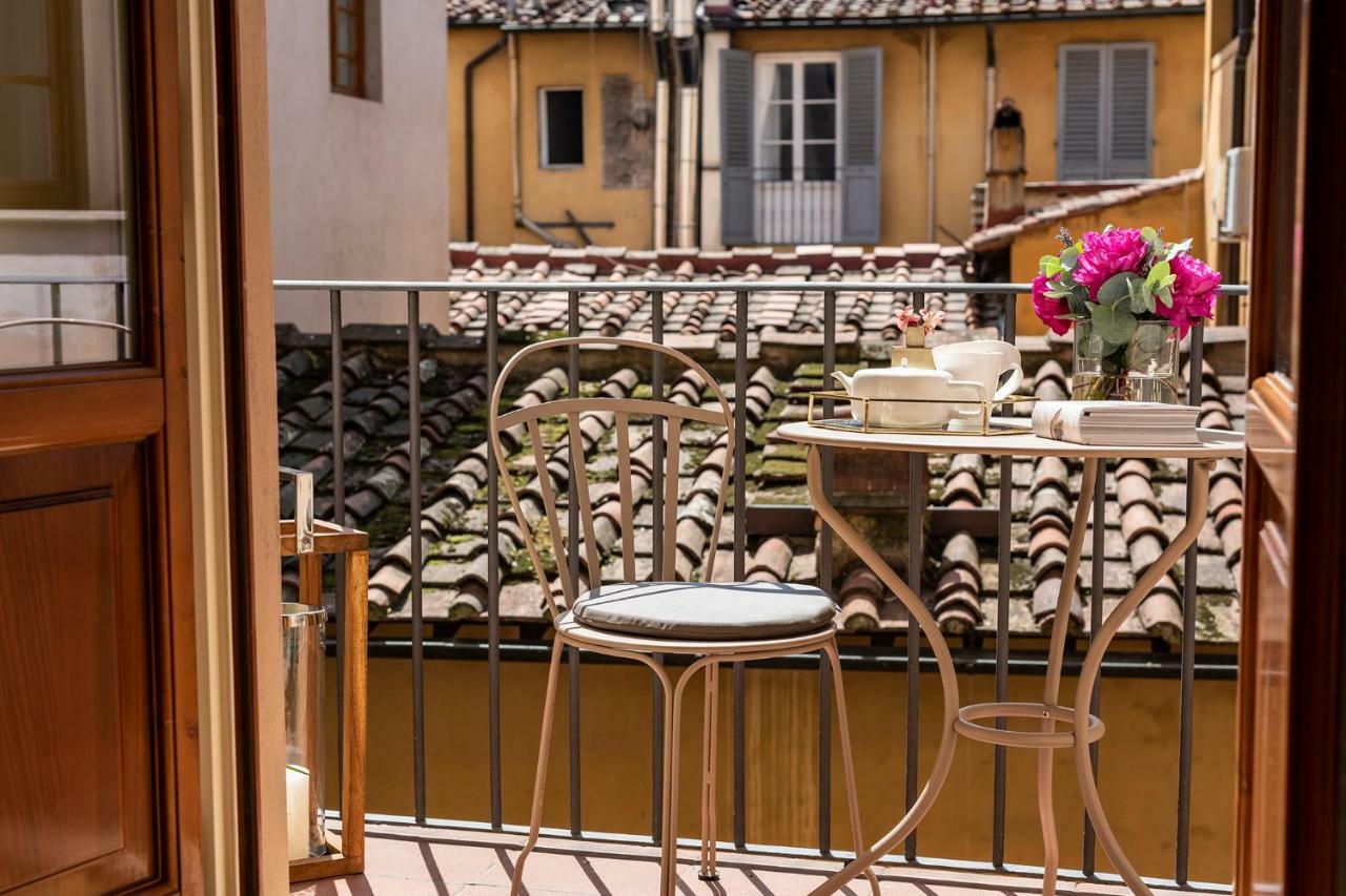 - Brunelleschi Stylish *