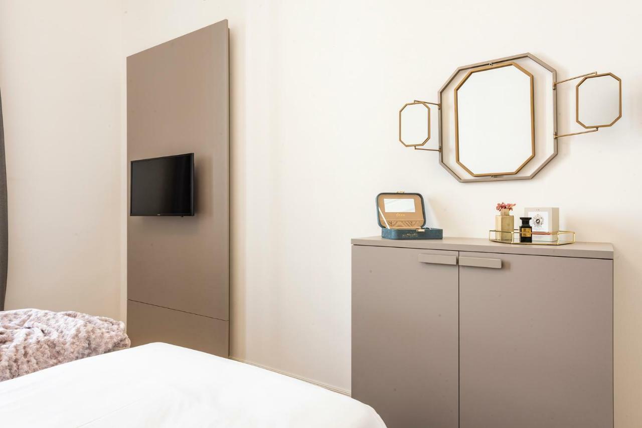 - Brunelleschi Stylish Apartment *