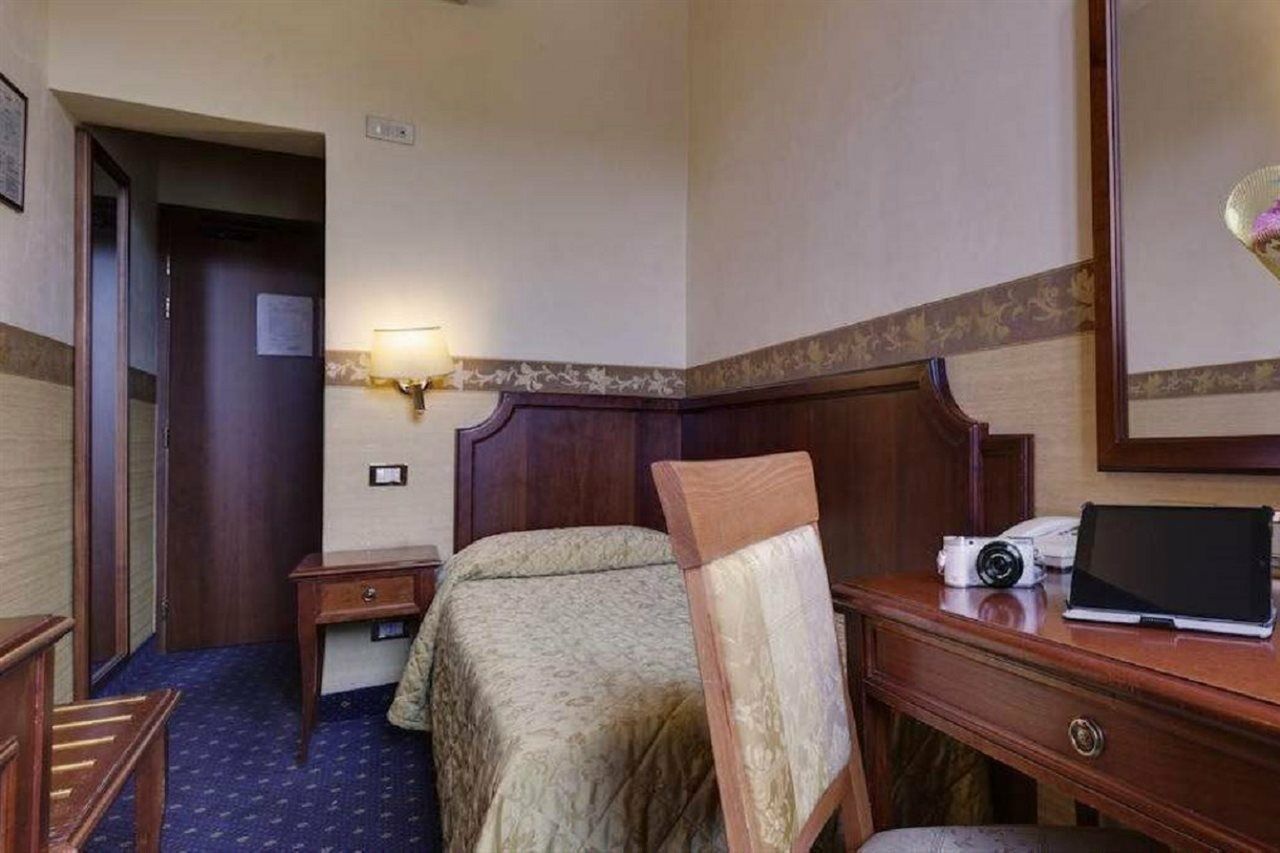 Arizona Hotel Florence
