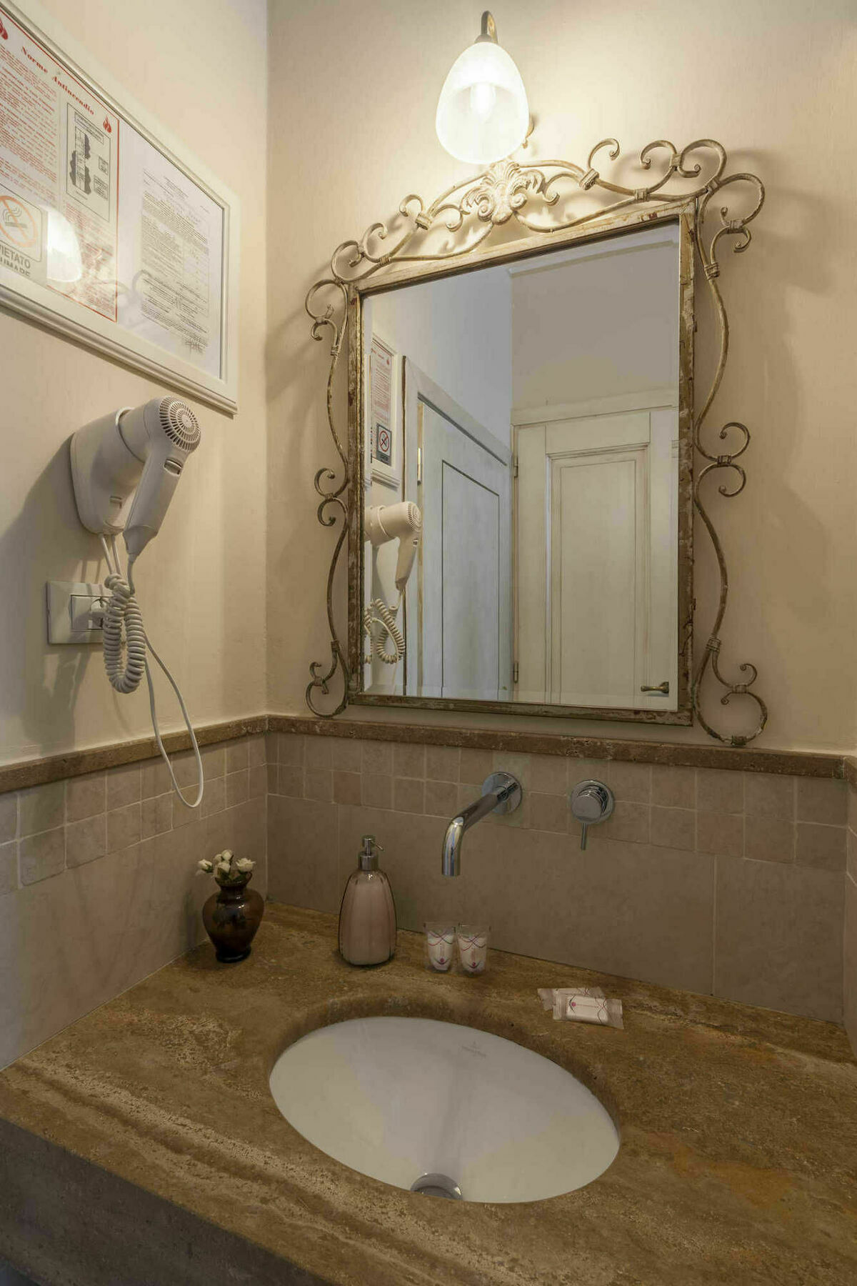 Pezzati Guest house 3*