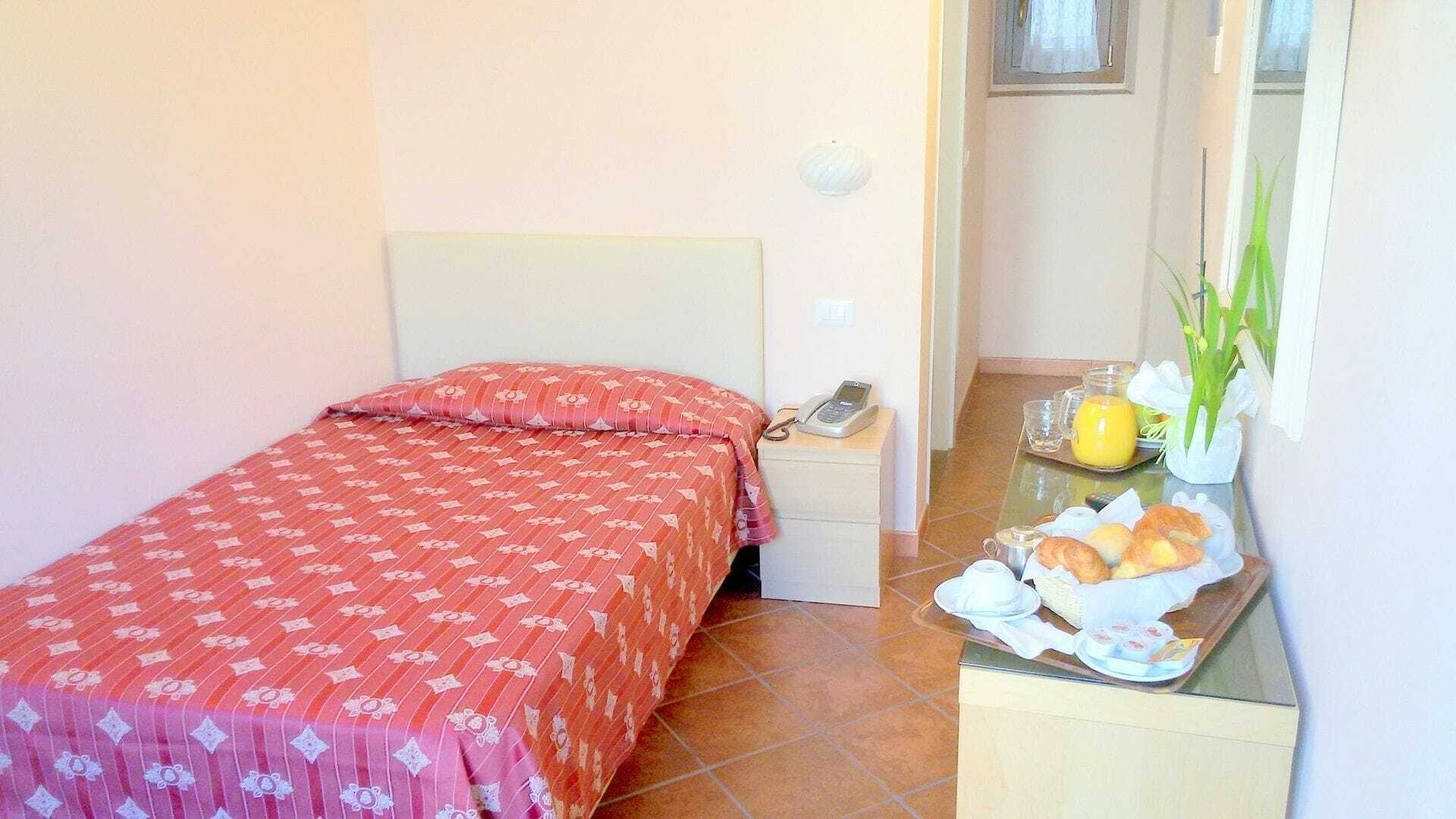Rita Major 2* Florence
