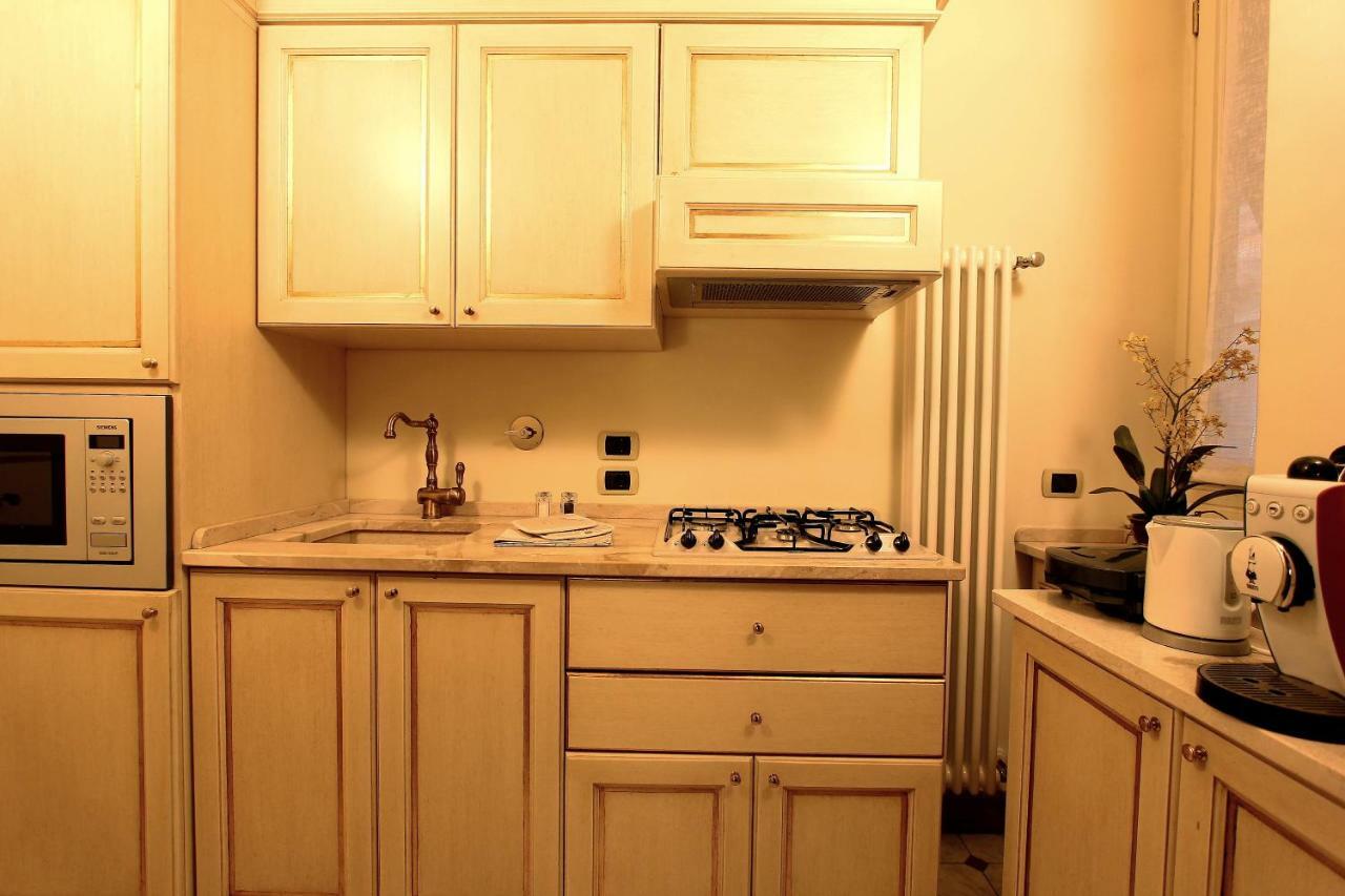 Opera D'arte City Center Apartment *
