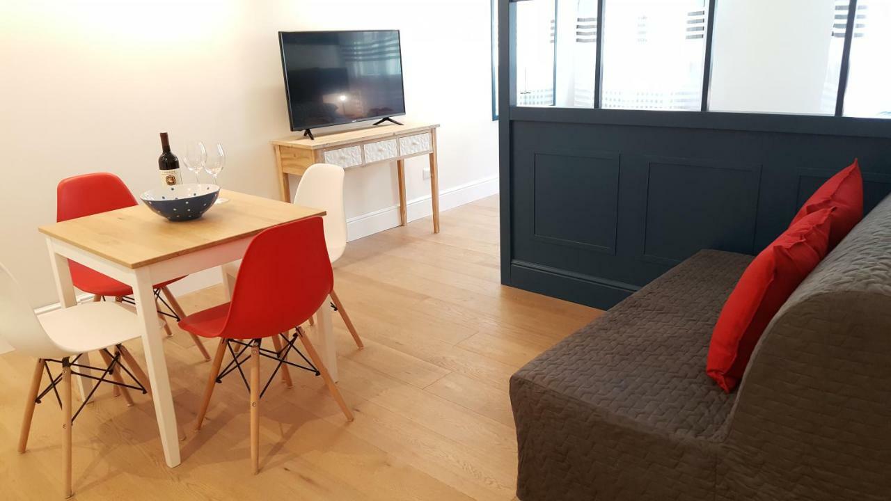 I' David Apartment *