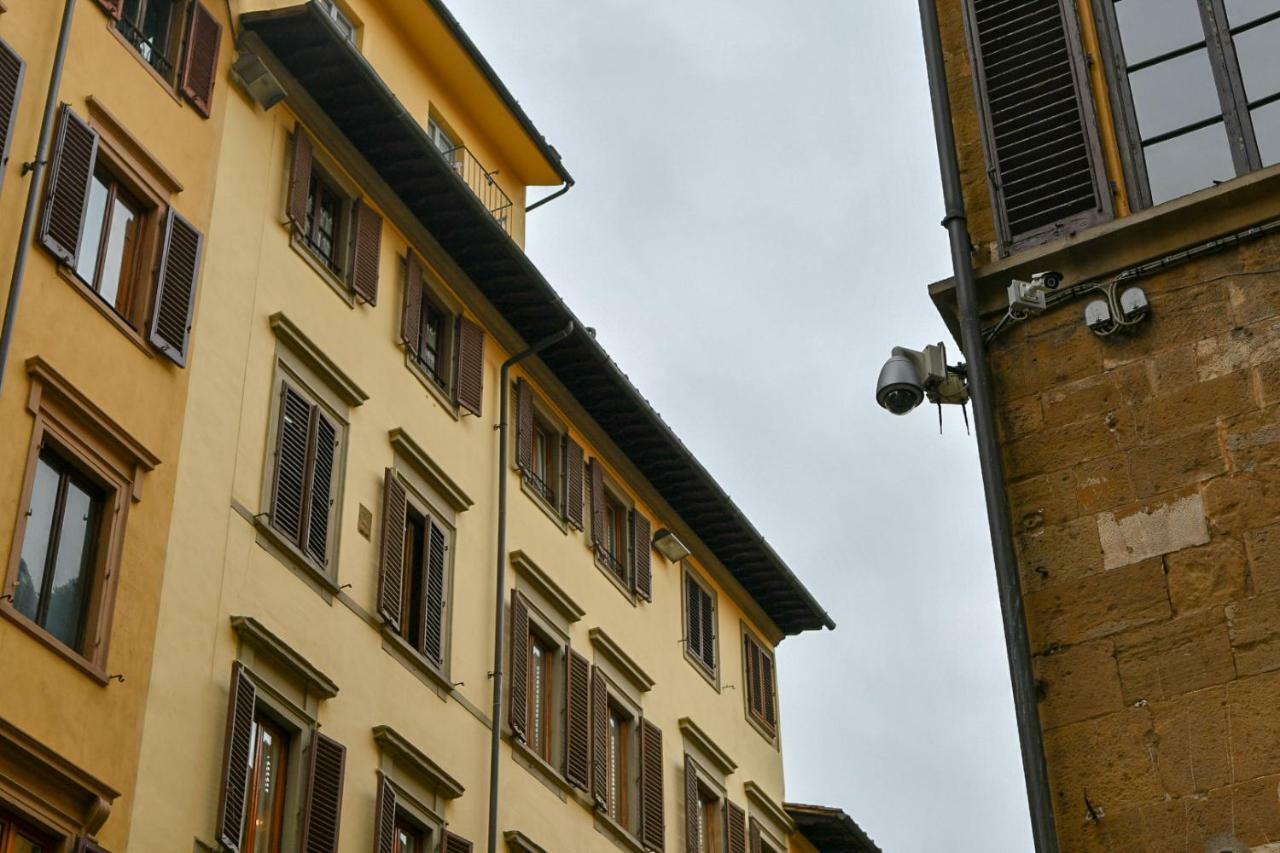 Calzaiuoli Luxury And Characteristic Apartment *