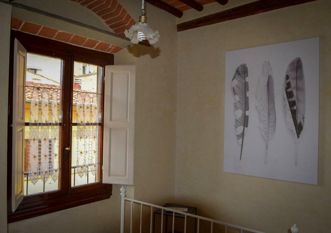 Apartment Calzaiuoli Luxury And Characteristic