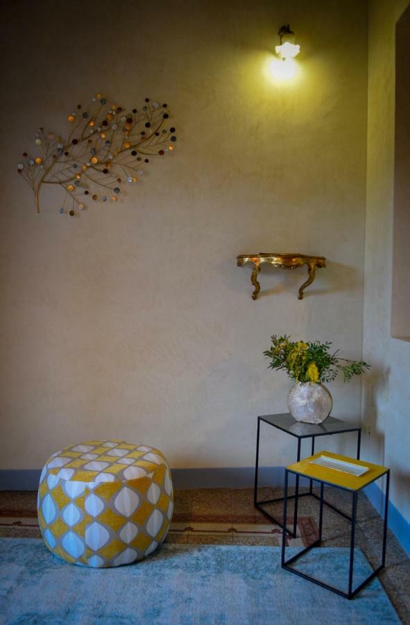 Calzaiuoli Luxury And Characteristic * Florence