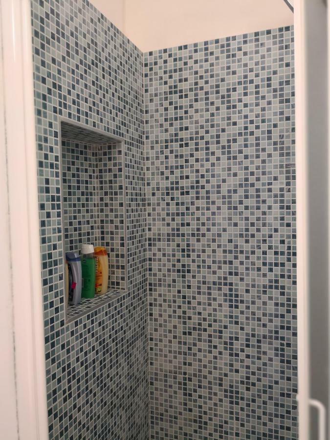 Guest house White *