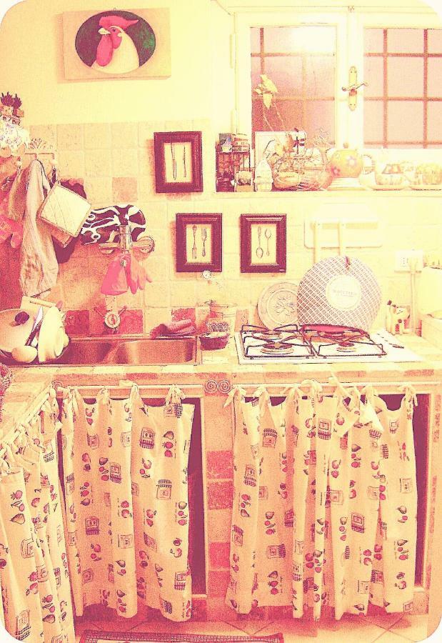 Appartamento Hand Decorated House With Court
