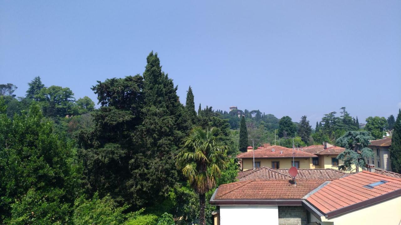 Apartment La Casa Di Otto *