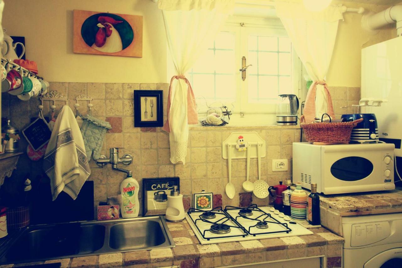 Hand Decorated House With Court Appartamento Firenze