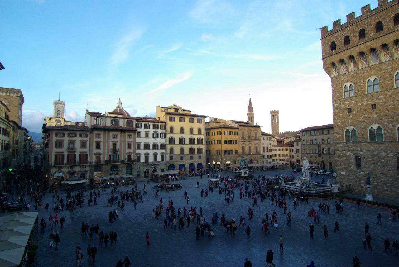 Apartment Piazza Signoria 1, *
