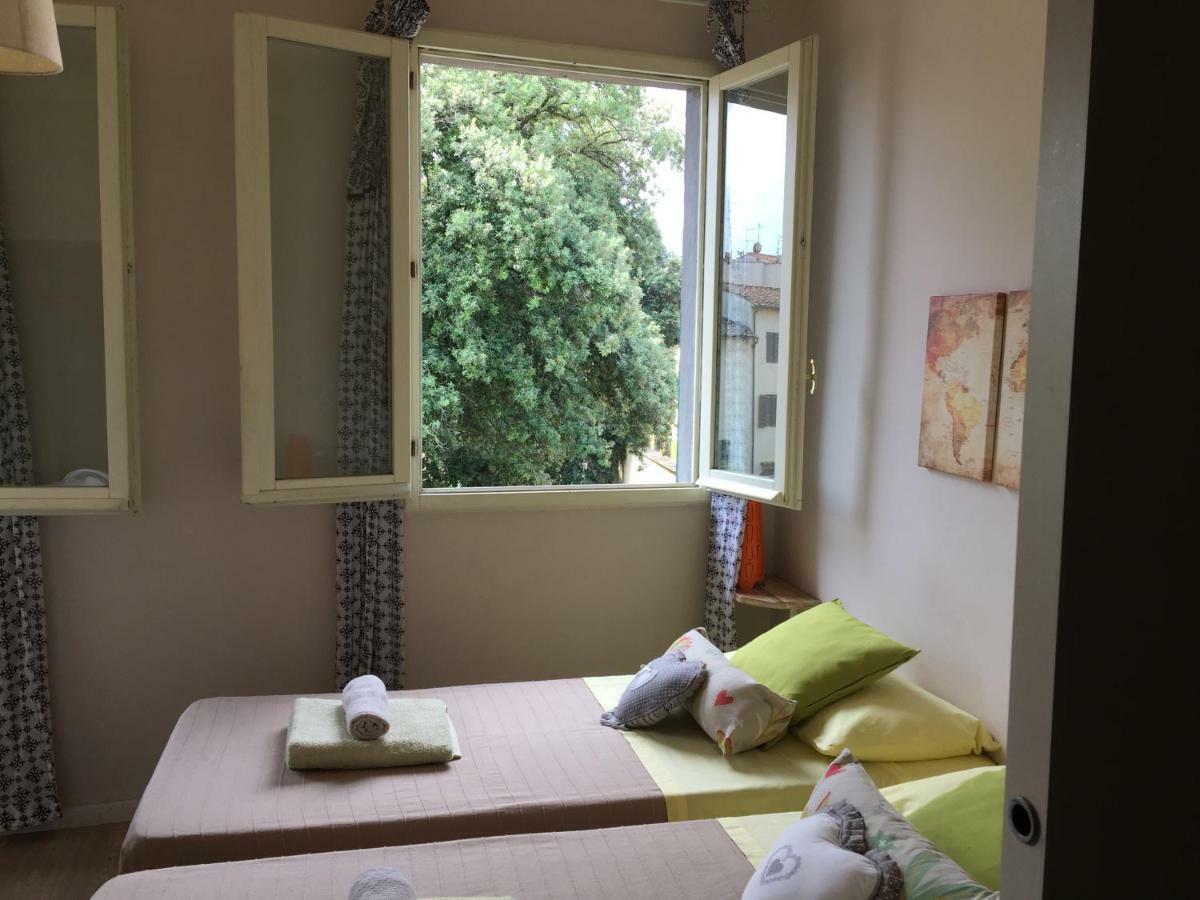 Studio In The Heart Of *