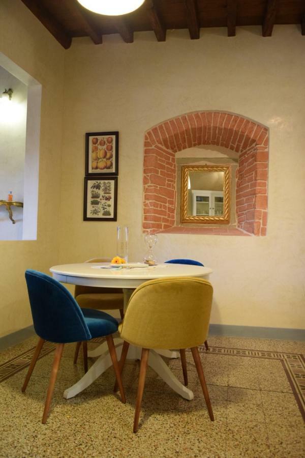 Calzaiuoli Luxury And Characteristic Apartment *