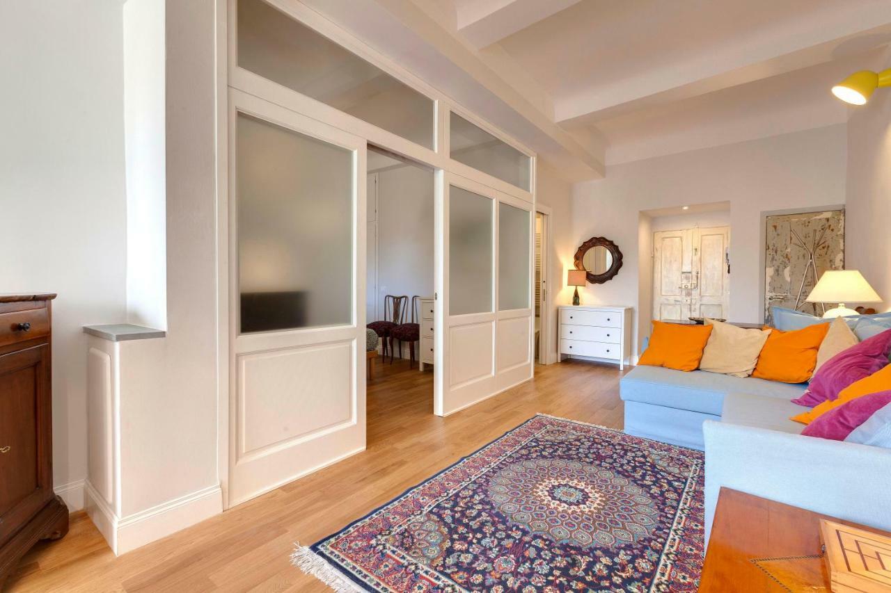Route 30 Apartment *