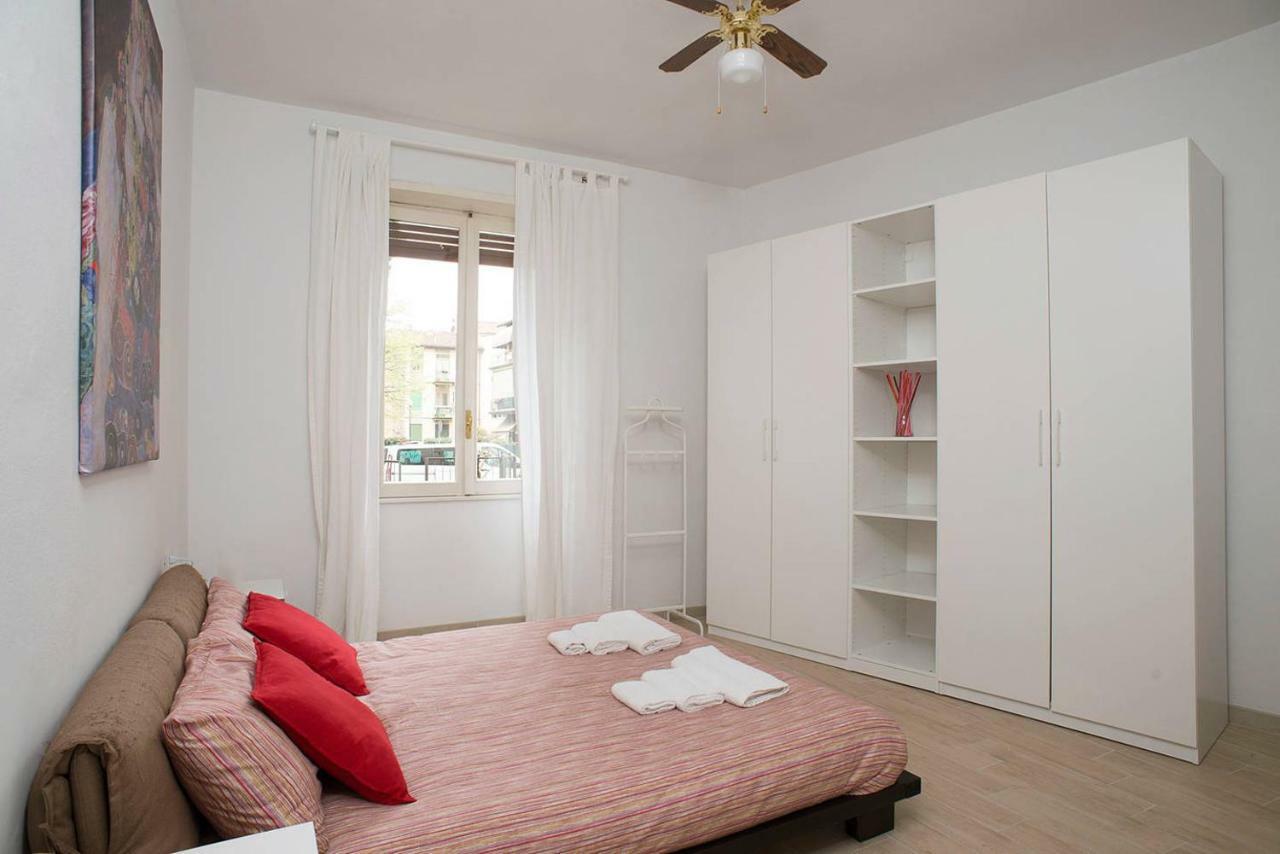 Twelveholly Apartment *