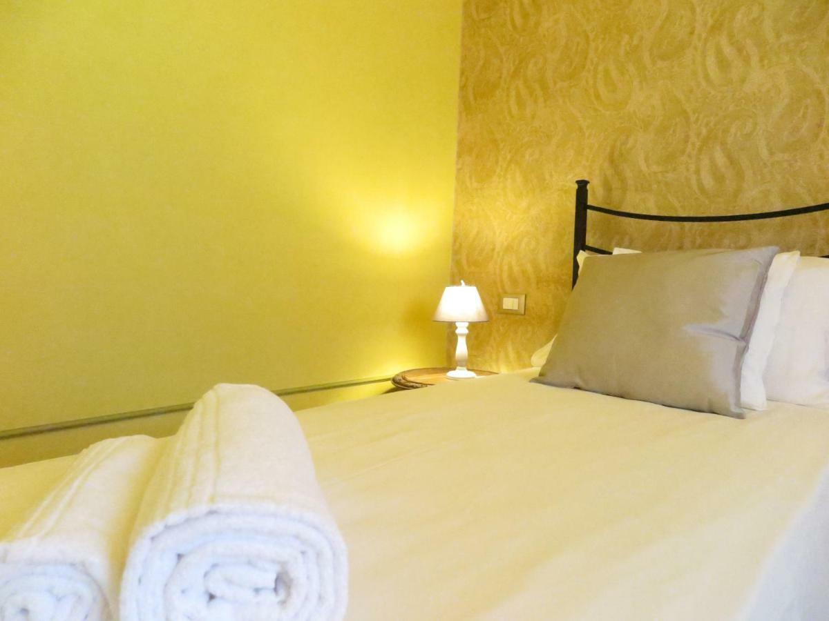 Wine Malvasia Apartment Florence