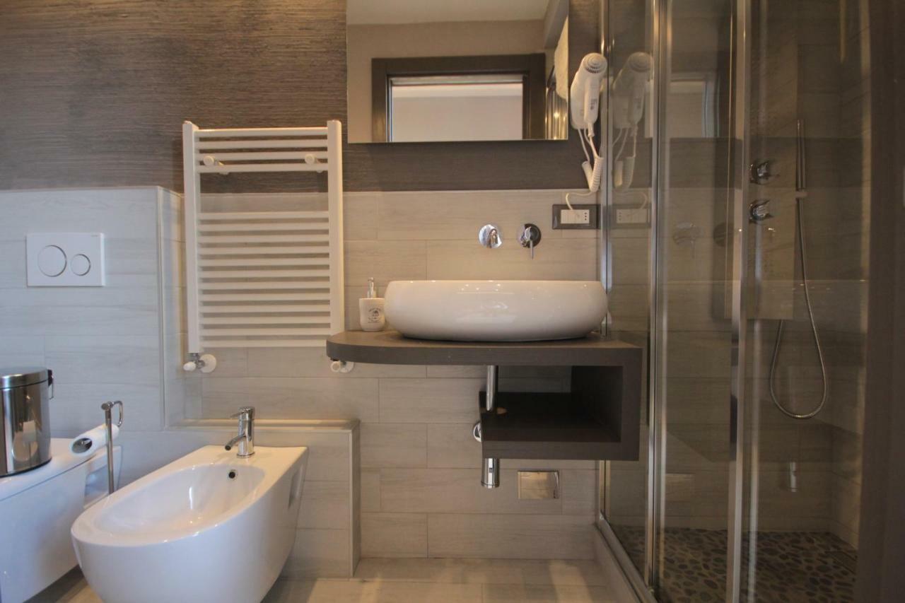 Homestay Eda Grey *