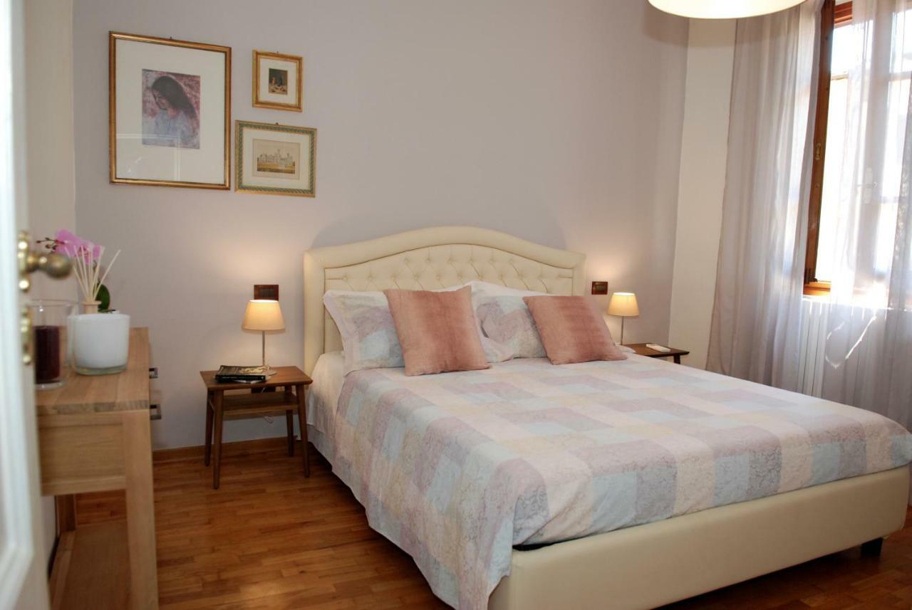 Apartment La Musa Di Via Dante Florence
