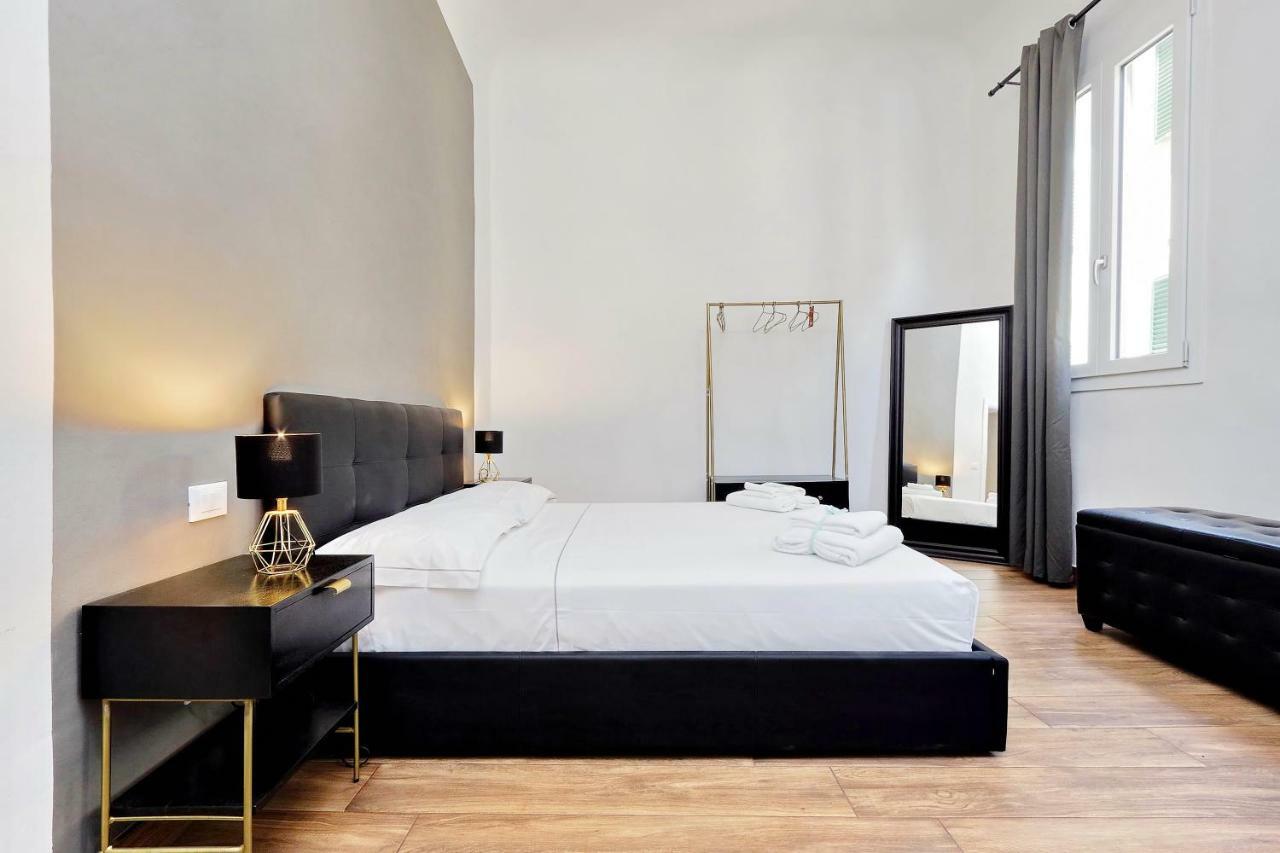 31 Borgo Allegri Apartment Florence
