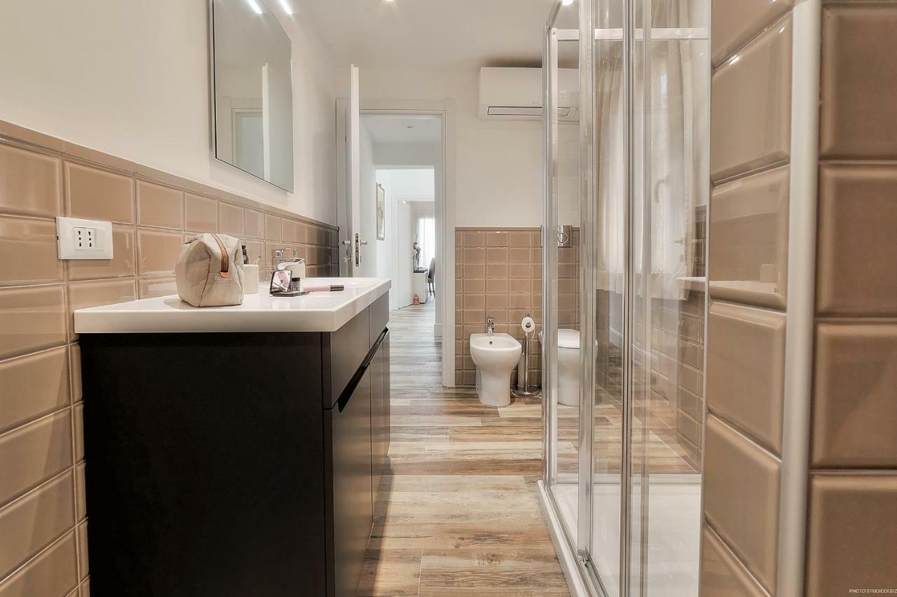 Guelfa 30-exclusive In The Heart Of Apartment
