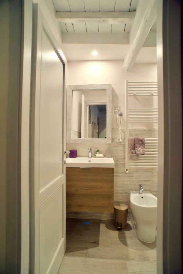 Giulietta - Brand New Flat In Santa Maria Novella Apartment *