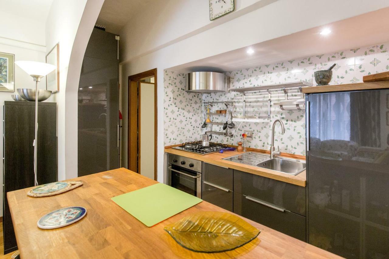 San Lorenzo Apartment *