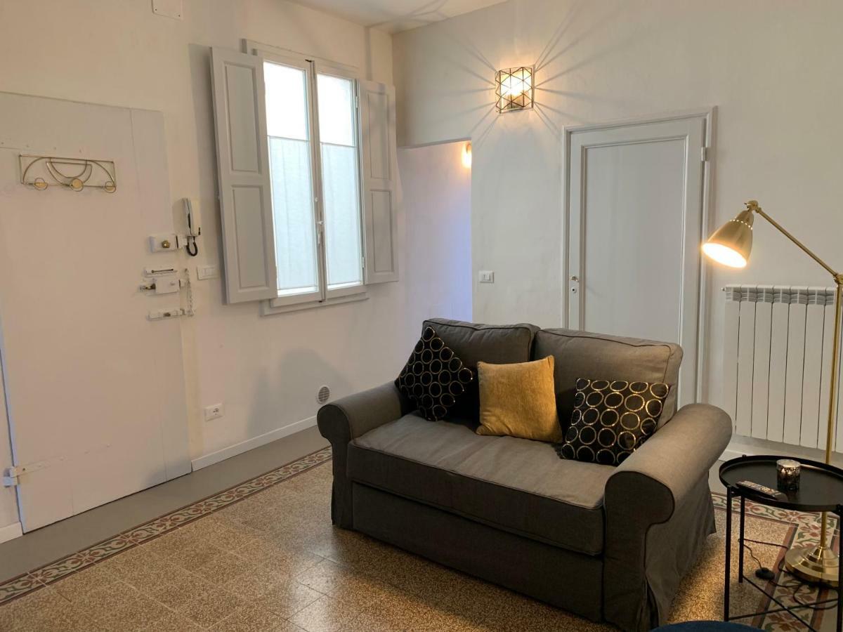 Boccaccio 54 Up Apartment *